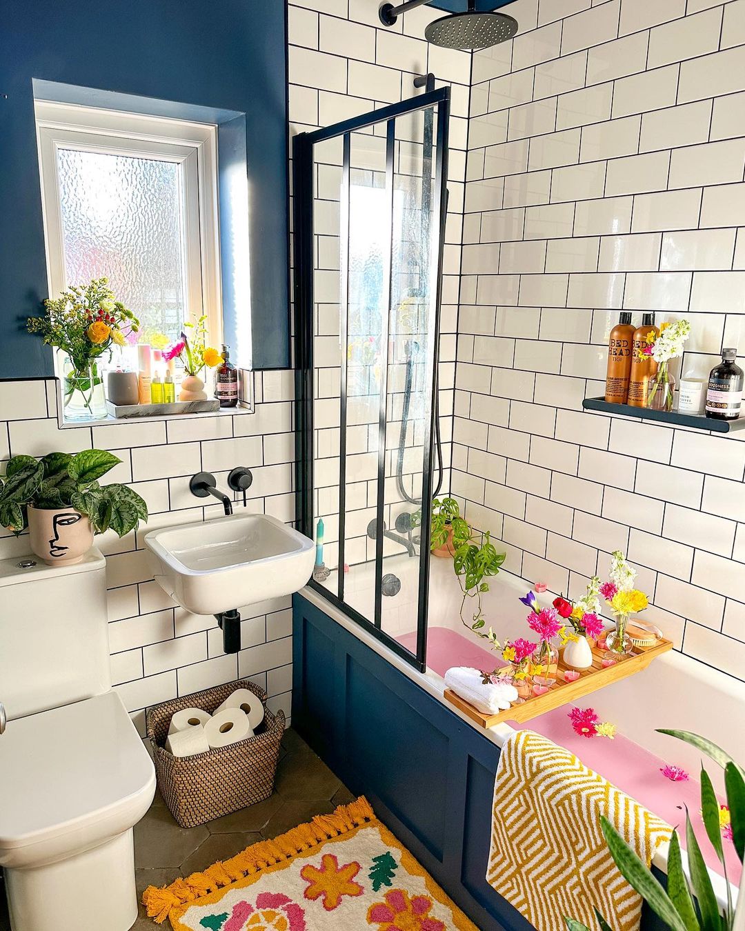 Floating Shelves Is a Trick for Creating Storage in a Small Bathroom