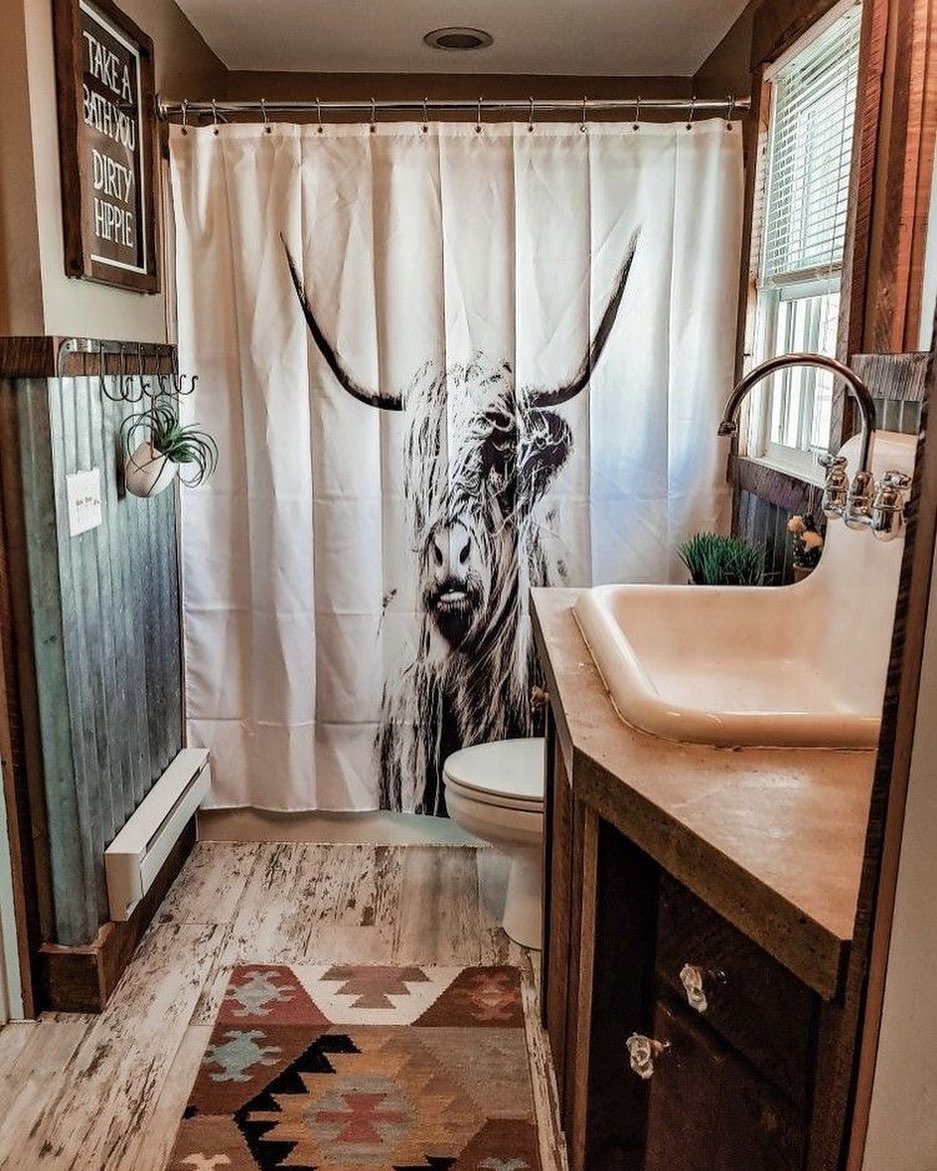 Western Bathroom Decor Ideas: Rustic Charm for Modern Spaces