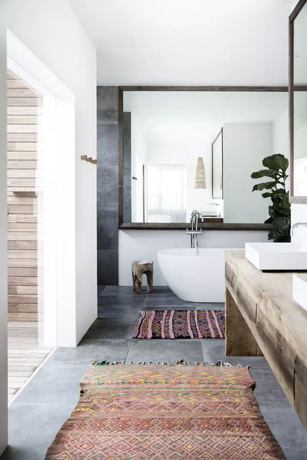 15+ Perfect Bathroom Rug: Ideas and Inspiration For 2024 - Inyouths Blog