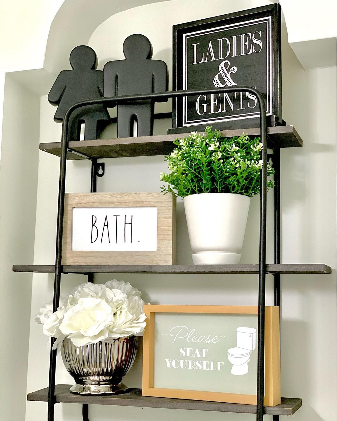 31 Inspiring Bathroom Shelf Decor Ideas: Personalizing Your Space with  Style - Inyouths Blog